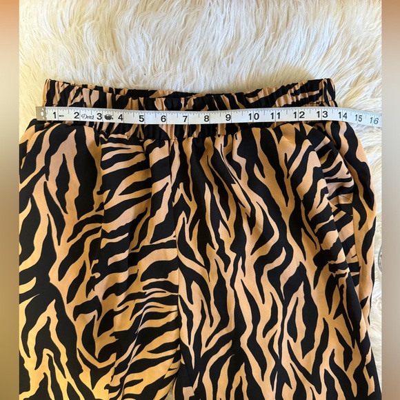 These were bought online at Forever 21 but the brand is Nic & Jo - Picture 2 of 3